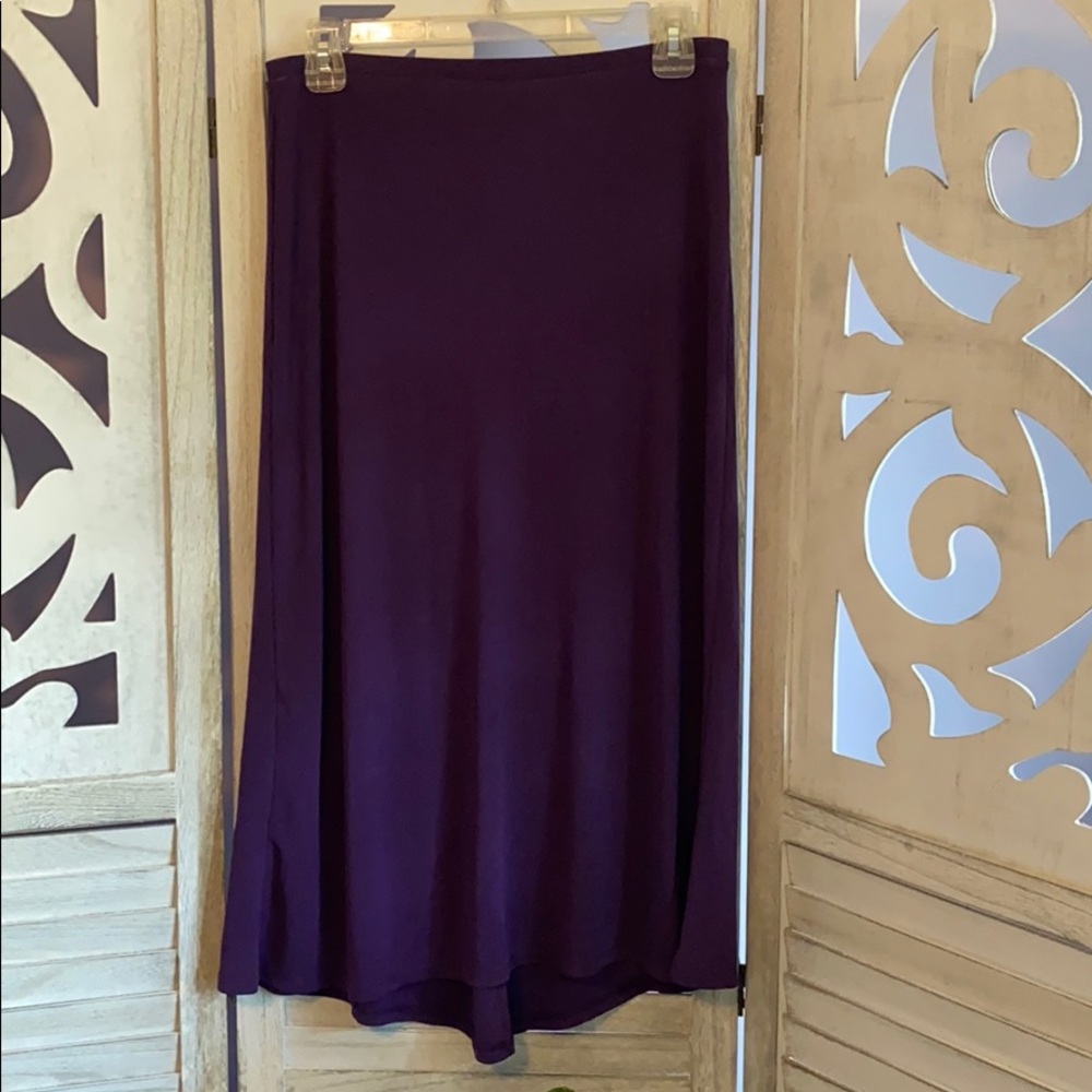 Express stretch Hi-Low Style Skirt💜